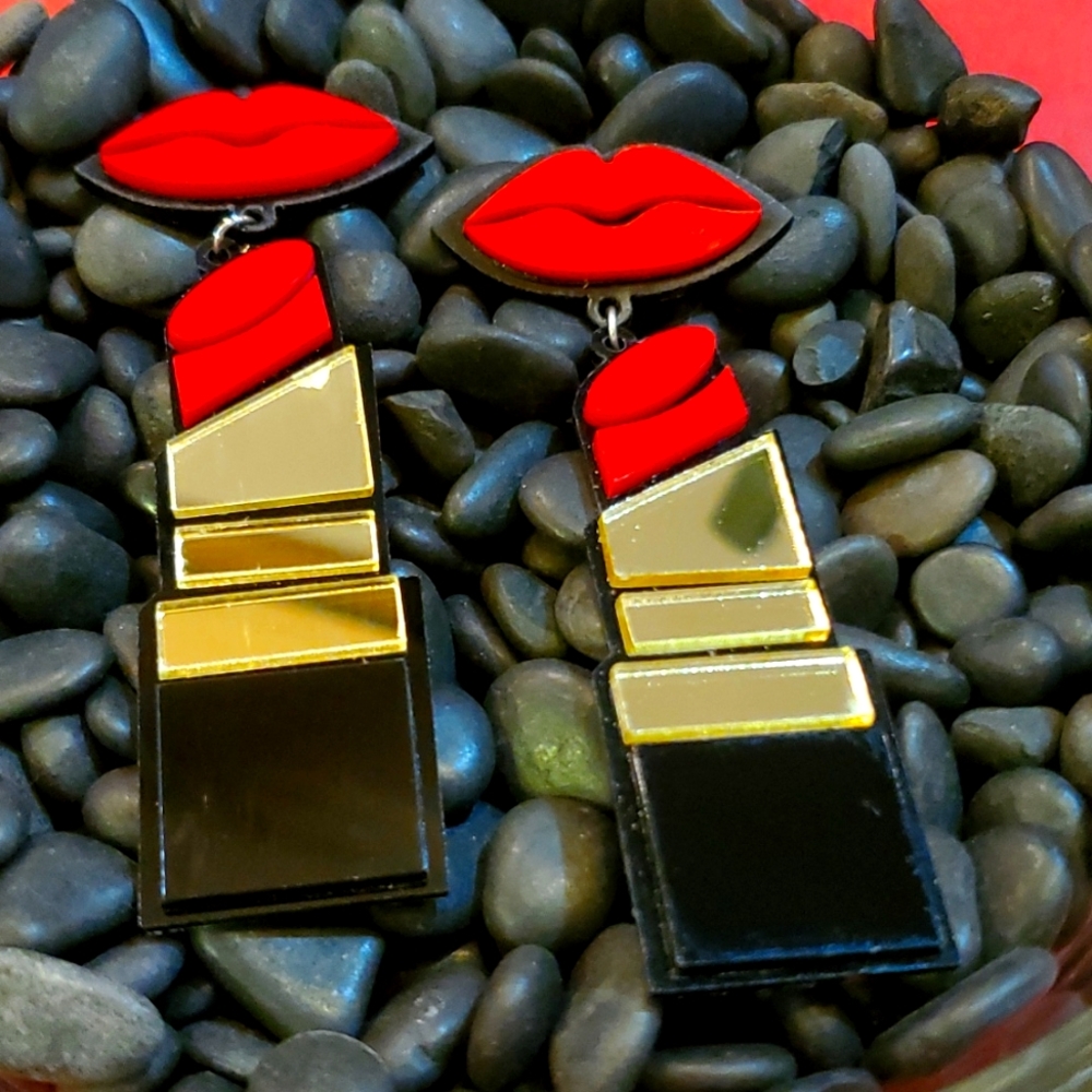JEWLERY EARRINGS OVERSIZED ACRYLIC RED LIPS STICK!!! 💋💃🍒
